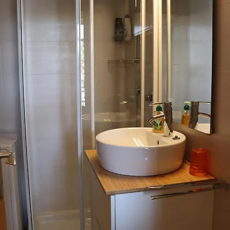 Monika Beautiful View Lovely Garda (Verona)